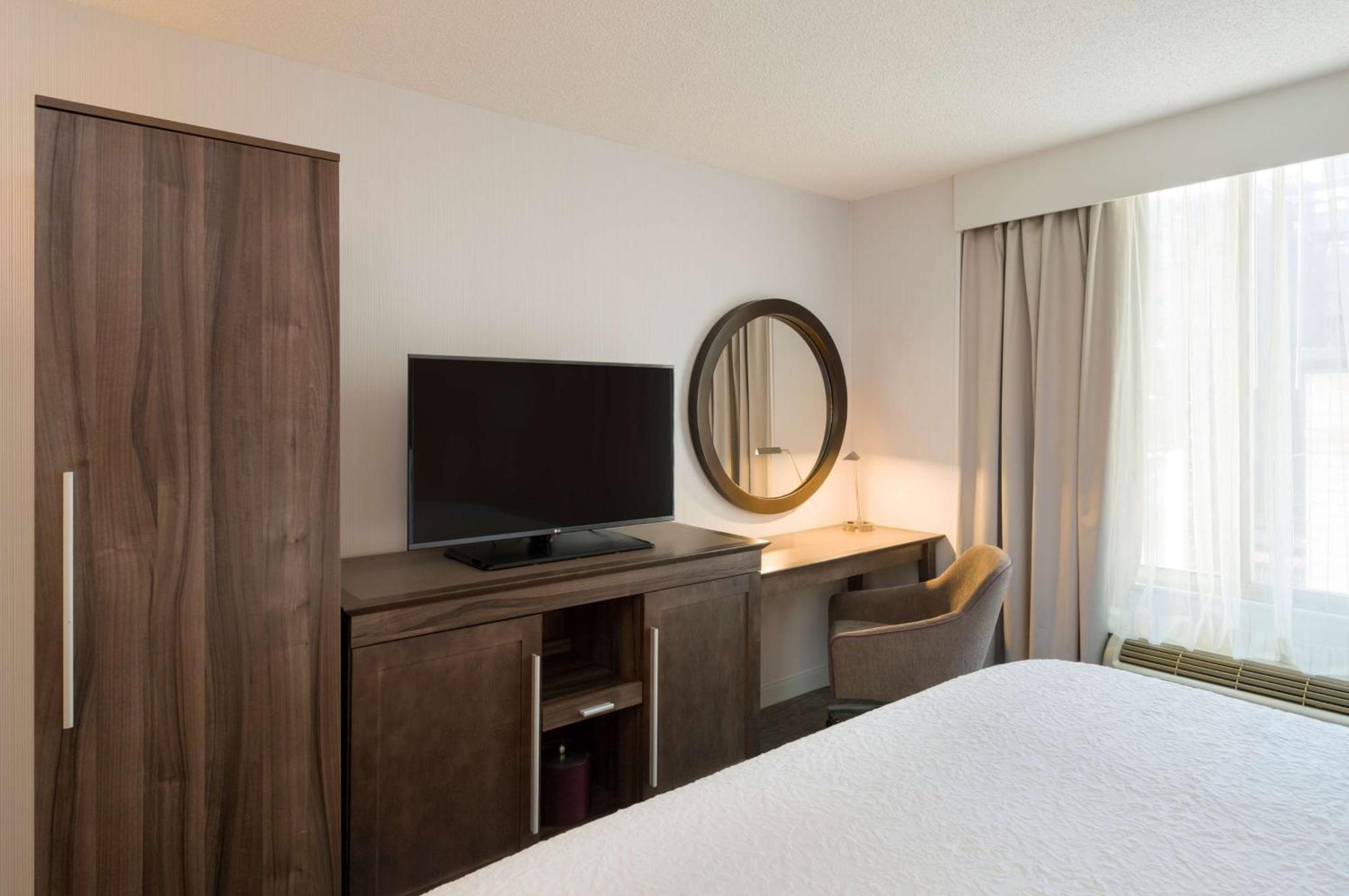 Hampton Inn Manhattan Chelsea New York Bagian luar foto