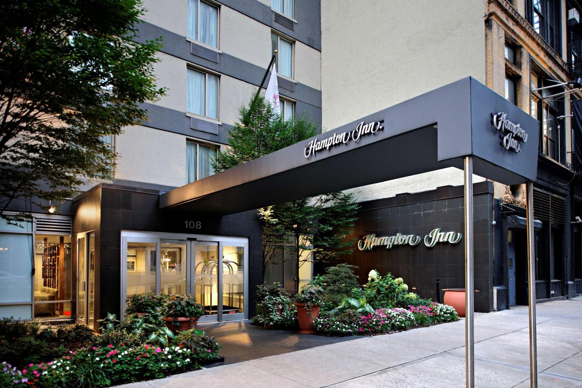 Hampton Inn Manhattan Chelsea New York Bagian luar foto