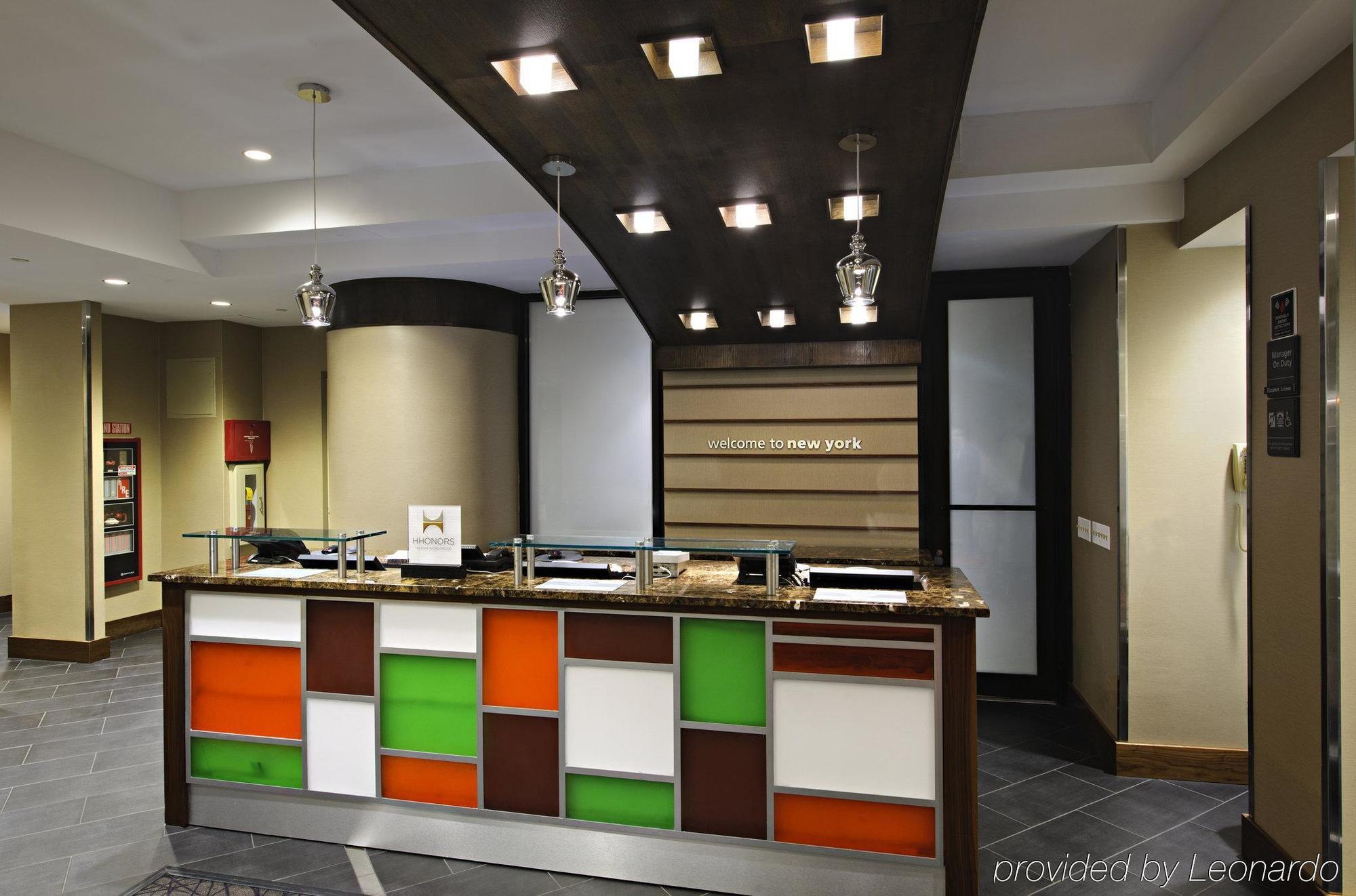 Hampton Inn Manhattan Chelsea New York Bagian luar foto